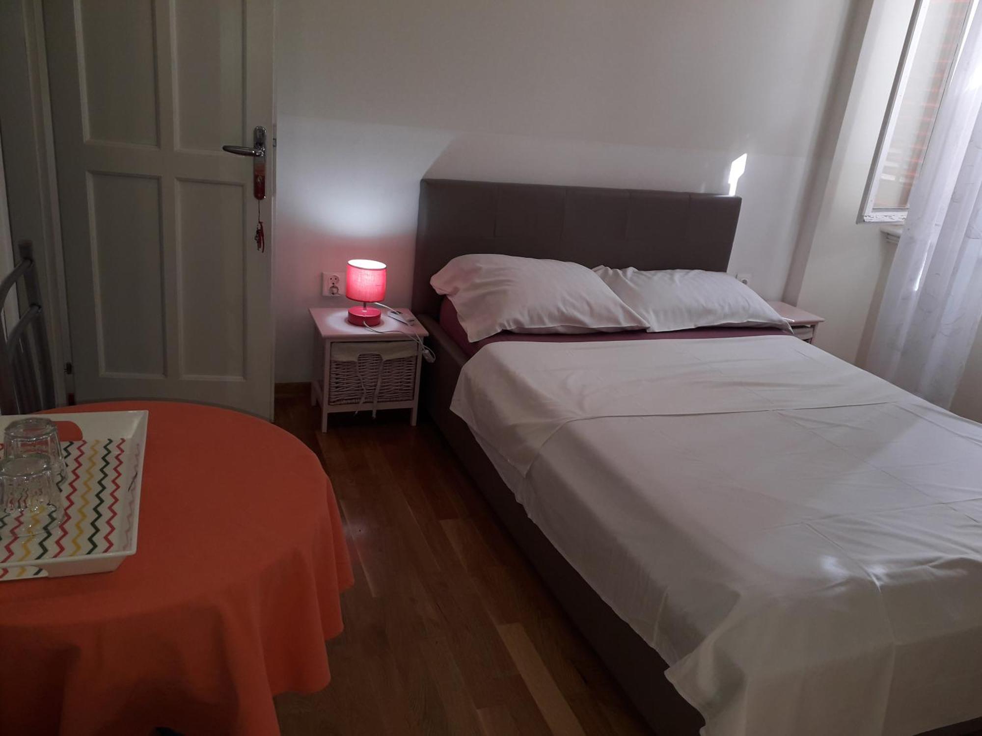 Апартаменты Studio On Main Pedestrian Street Пула Экстерьер фото